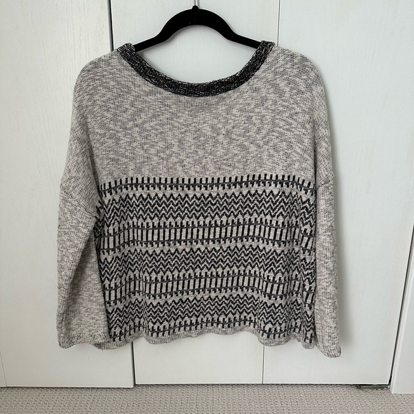 Ecote Sweater - Picture 3 of 3